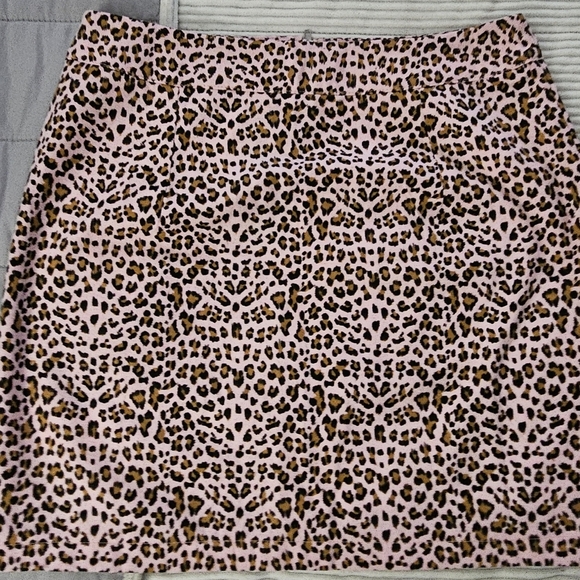 Nasty Gal Leopard Print Pink Skirt Zipper Front Size 6 NWT Nordstoms - Picture 8 of 8